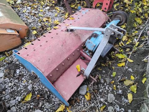 130cmes kalapácsos szárzuzó