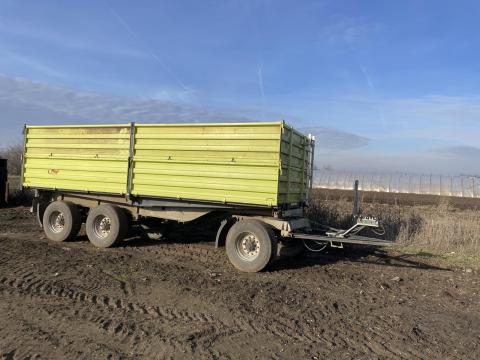 Eladó 2 db Fliegl DDK 240-es billenős pótkocsi