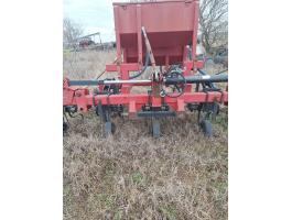 Szántóföldi kultivátor eladó