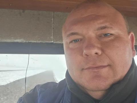 Traktoros munkát keresek