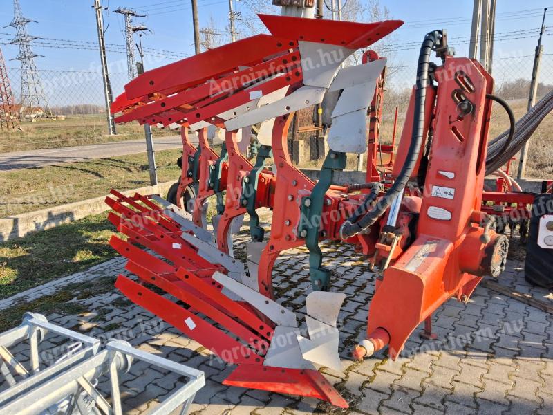 Vogel & Noot XMS 1050/4 váltvaforgató eke – Készletről