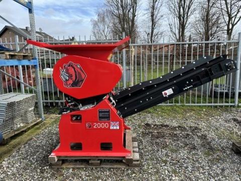 Red Rhino Typ 2000 / 2024 / Lízing 20%-tól