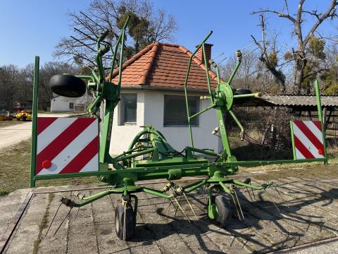 KRONE KW 5.35/4 hidraulikus rendterítő