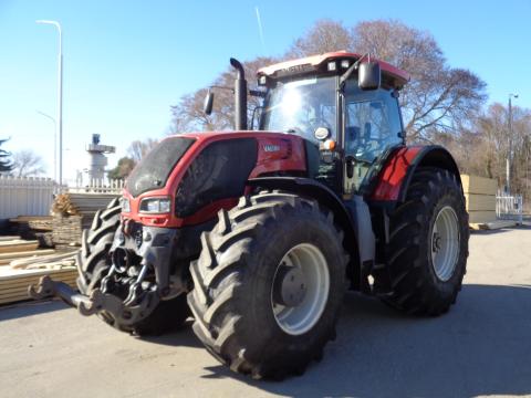 Valtra PB S322 traktor Valtra PB S322 traktor