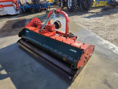 Vogel Noot TSA 200 szárzúzó