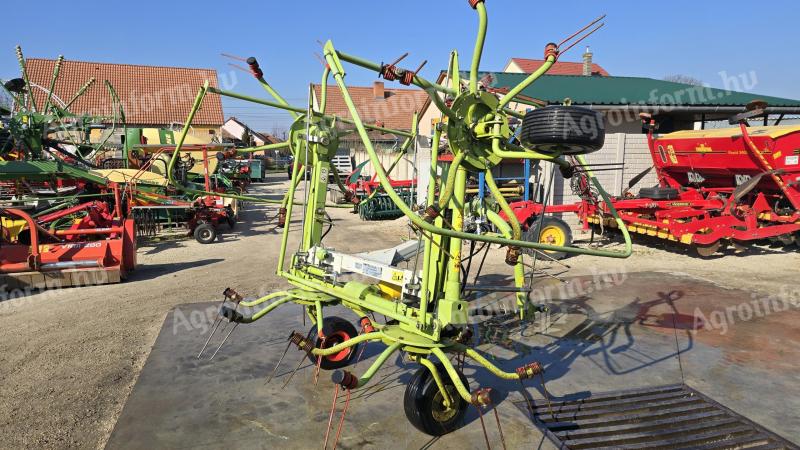 Claas Volto 550 HR hidraulikus rendterítő