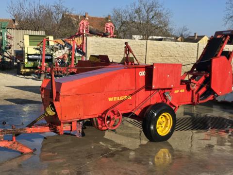 Welger AP 45 kis kockabálázó