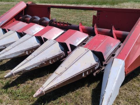 Oros Uni 6-75 HSA orrzúzós kukorica adapter asztal eladó Oros Uni 6-75 HSA orrzúzós kukorica adapter asztal eladó