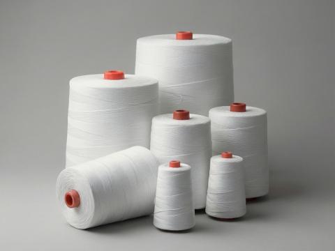 Zsákvarró cérna,  orsókban: 200 g,  1 kg,  3 kg,  5 kg,  8 kg – 1950 Ft/kg áron