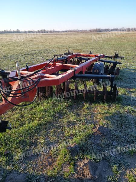 Vontatott nehéz tárcsa eladó