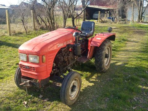 ELADÓ KISTRAKTOR AMS 250