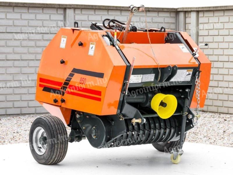 Komondor RKB-850 kompakt körbálázó készleten