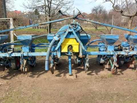 SPC 6 soros szemenkénti vetőgép és műtrágyaszóró