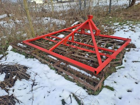 Függesztett nehéz borona 2/80 as rögtörős