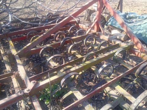 Eladó kombinátor 2,90 méter széles, két sor rögtörővel