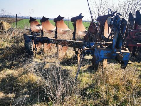 Rabawerk 5 fejes váltva forgató eke Rabawerk 5 fejes váltva forgató eke