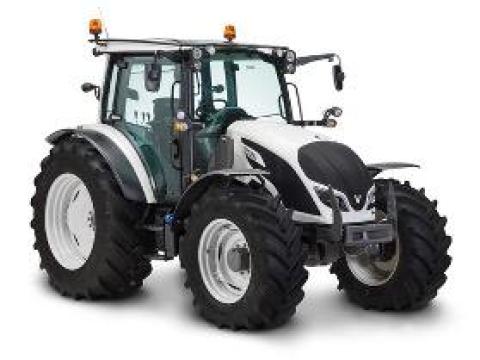 Valtra A105PS traktor
