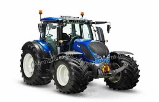 Valtra T145A traktor