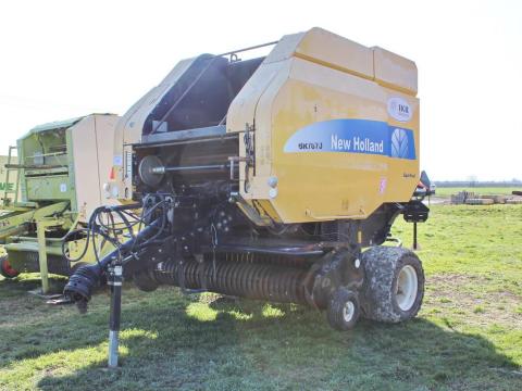 New Holland BR 7070 bálázó eladó online aukción