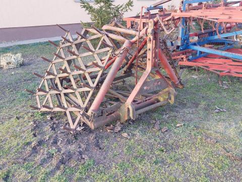 Eladó Schreiber 300 típusú borona