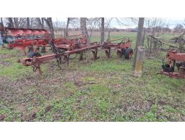 IH 10.720 tarlón járó ágyeke