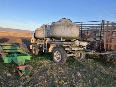 Vízszállító pótkocsi eladó