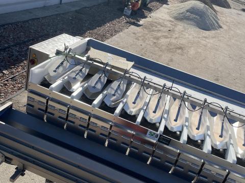 NEWTEC H2012 XBG – 12 mérőcellás kombinációs mérleg NEWTEC H2012 XBG – 12 mérőcellás kombinációs mérleg