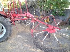 Pöttinger 640cmes rendkezelő rendszétdobó