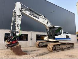 Liebherr R924 WLC / 2017 / 11 580 üzemóra / Lízing 20%-tól
