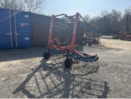 Hatzenbichler 6 m gyomfésű hidraulikus nyitással-zárással