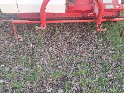 Szár- és szalmazúzó eladó