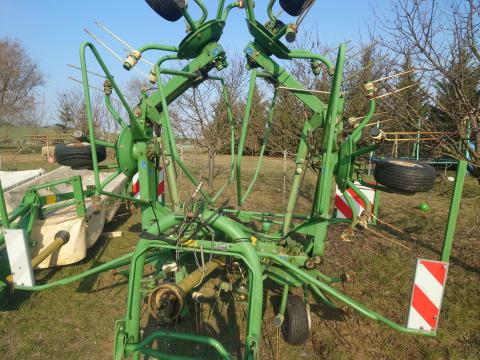 KRONE KW 670/6 Rendterítő