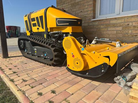 McConnel Robocut T400 eladó