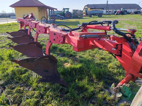 Eladó Vogel Noot Gigant 1000 félig függesztett eke