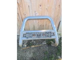 Mitsubishi L200 gallytörő és fellépő eladó