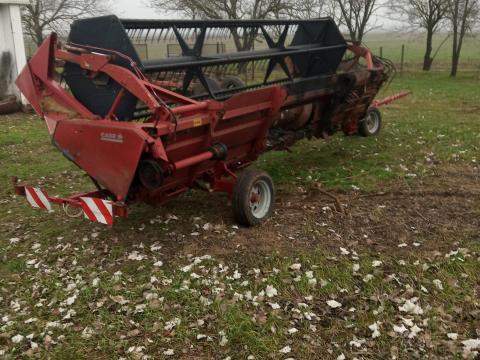 Case IH gabona asztal