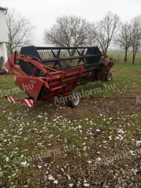Case IH gabona asztal