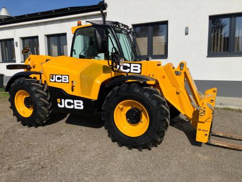 JCB 531-70 teleszkópos rakodógép (422 üzemóra)