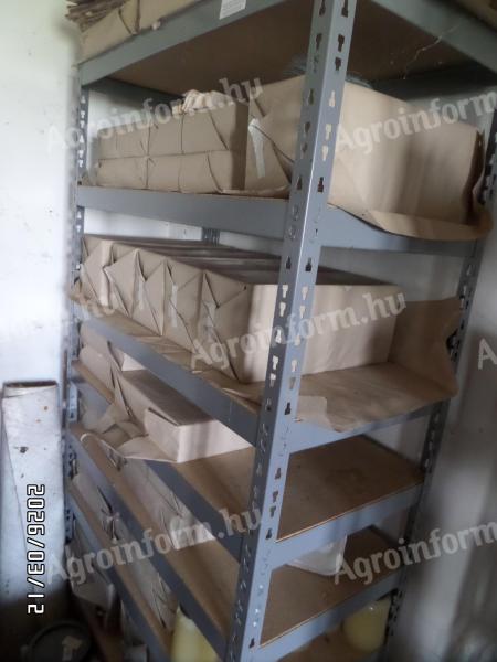 Műlép,  méhészeti eszközök