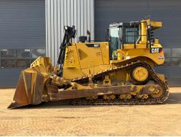 Caterpillar D8T / 2015 / 17163 üzemóra / Lízing 20%-tól