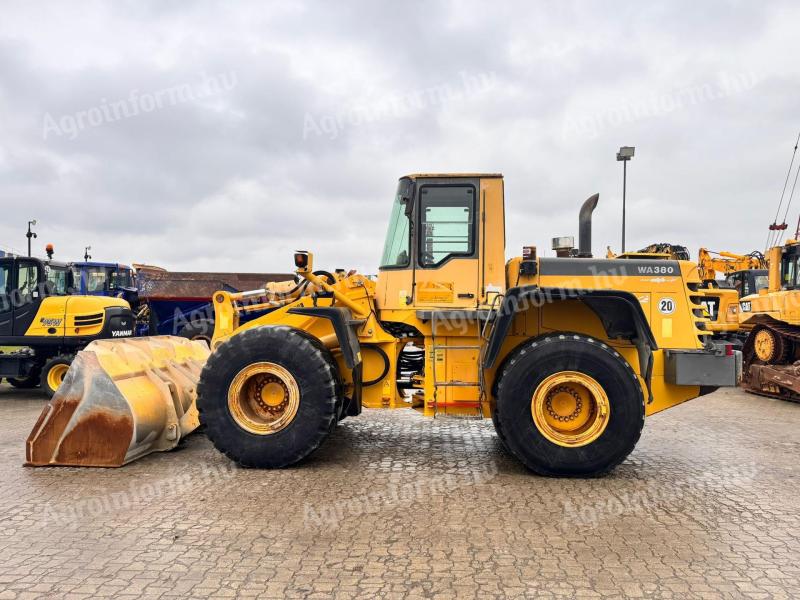 Komatsu WA 380-3 / 2001 / 9 020 üzemóra / Lízing 20%-tól