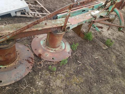 Eladó kétdobos kasza