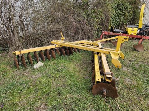 Függesztett V tárcsa eladó Függesztett V tárcsa eladó