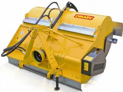 Új OMARV ALBA gyűjtőtartályos szárzúzó Új OMARV ALBA gyűjtőtartályos szárzúzó