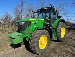 John Deere 6155M traktor