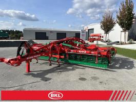 Agro-Masz TERRAX 40, 50, 60 ( AUC T ) - félig függesztett kompaktor