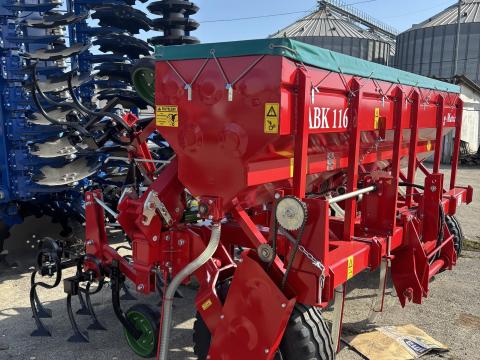 Komáromi ABK-116 Big-Matic 6 soros kultivátor Komáromi ABK-116 Big-Matic 6 soros kultivátor