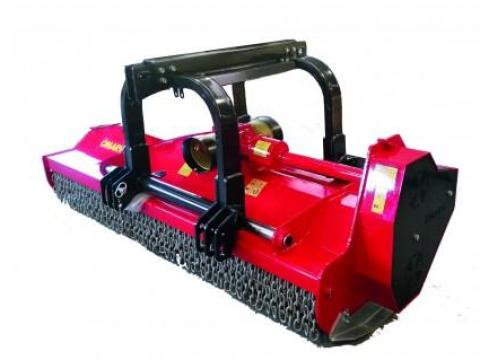 Új OMARV CUENO STARKER szárzúzó 280-300 cm munkaszélességgel