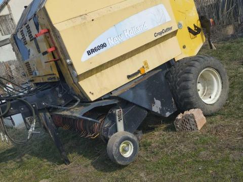 New Holland BR6090 hengeres bálázógép eladó New Holland BR6090 hengeres bálázógép eladó