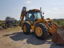 JCB 4CX.